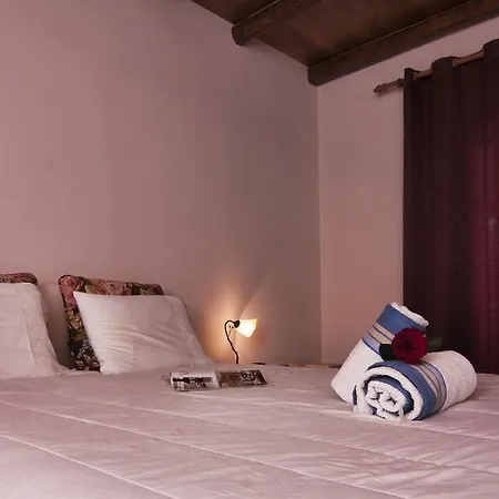Evelina's Country House *